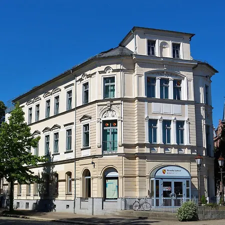 Gaestewohnung 4-raum Fuer 2-8 Personen * Zwickau